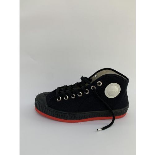 0051 Sneaker Zwart