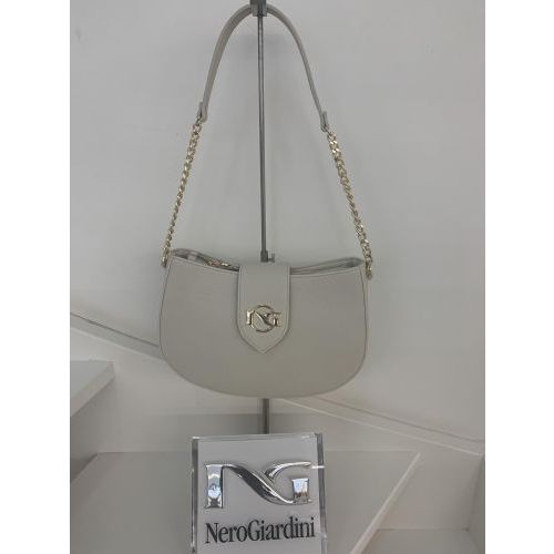 Nero Giardini  Beige