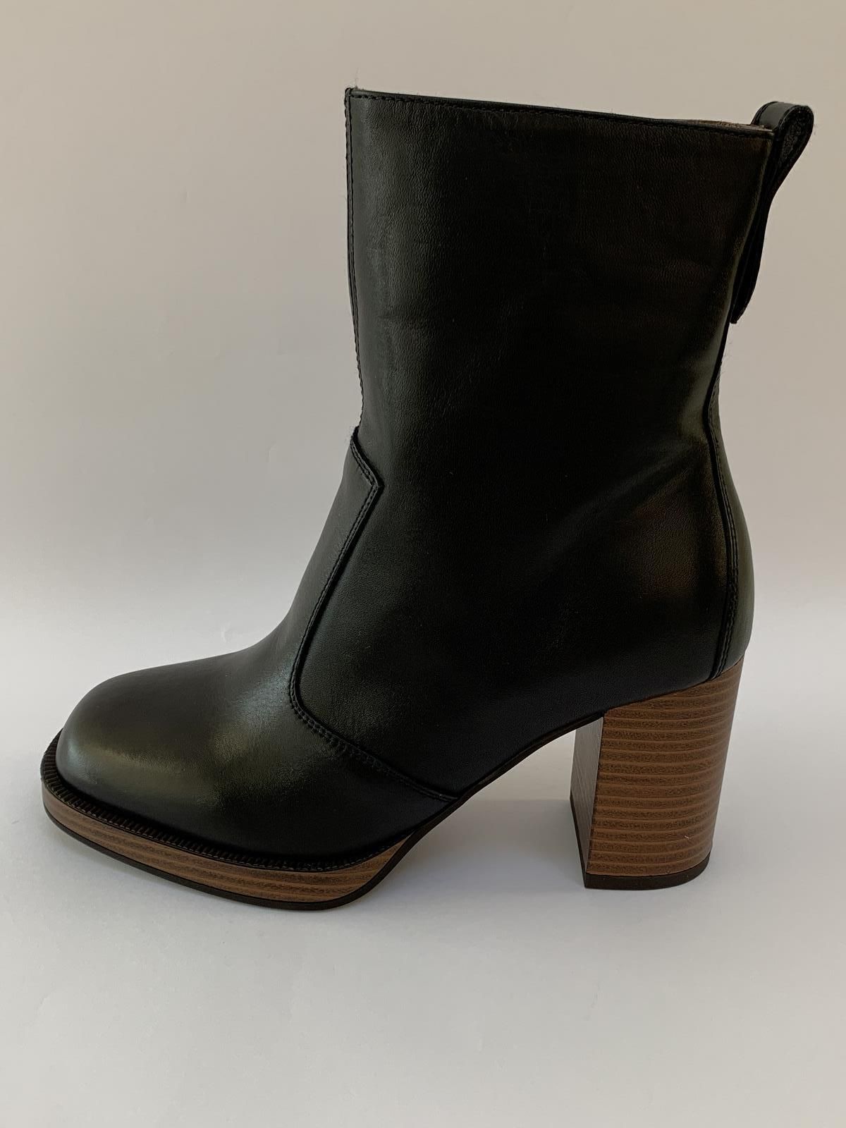 Nero Giardini Boots Bruin dames (Booty Carré Bruin - 062) - Schoenen Luca