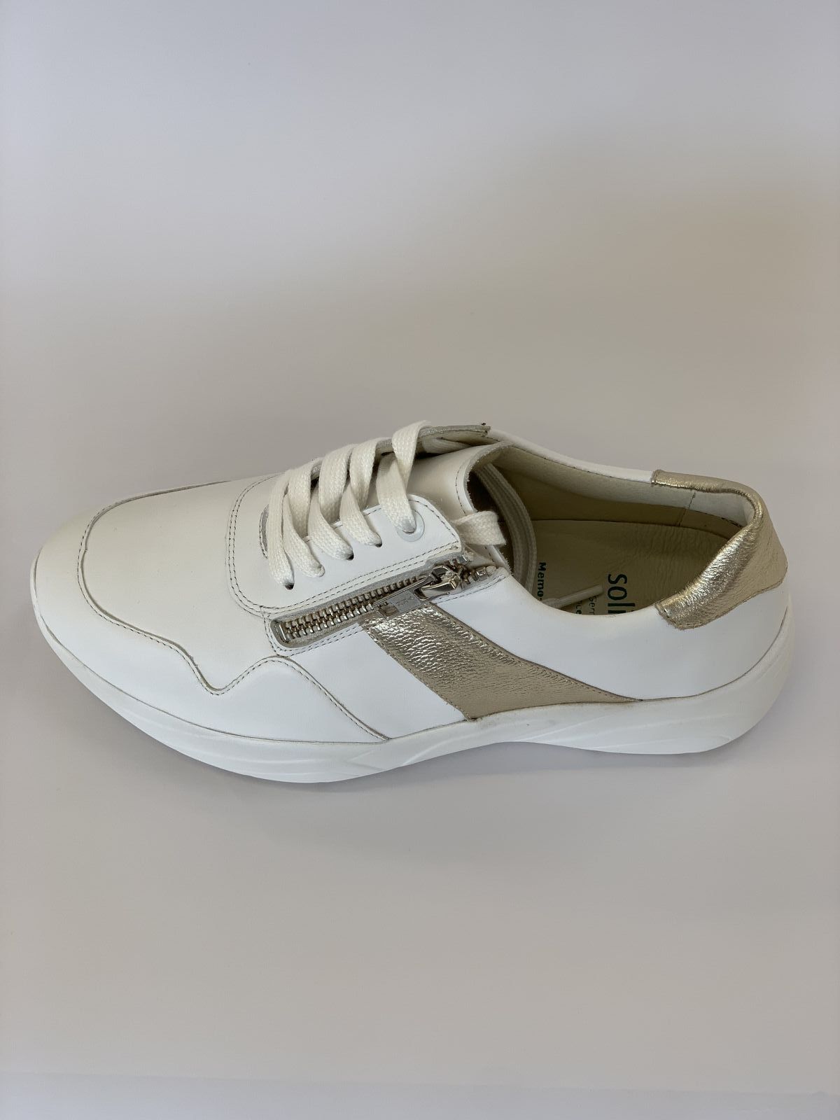 Solidus Sneaker Wit dames (Runner Chunky Wit - 66001) - Schoenen Luca
